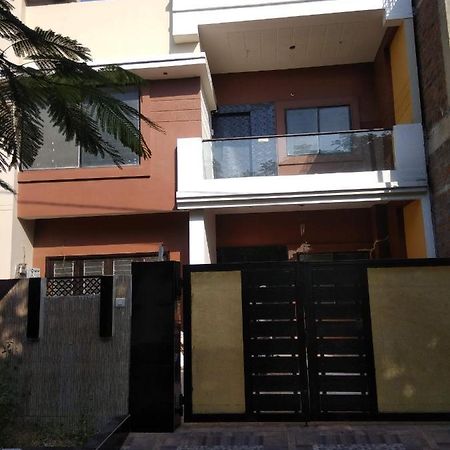 Kalindi Mid Town Βίλα Ιντόρ Εξωτερικό φωτογραφία